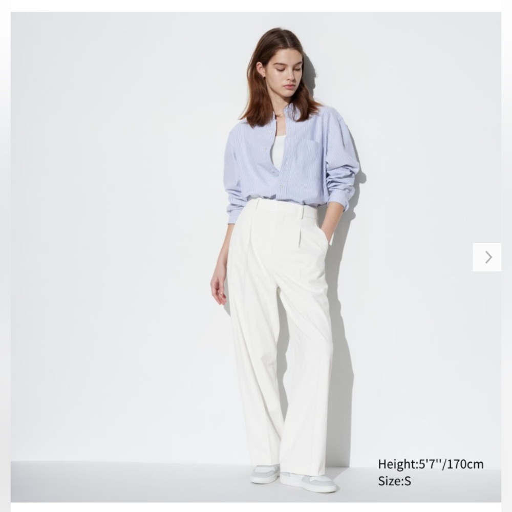 Uniqlo Wide-fit pleated pants in white